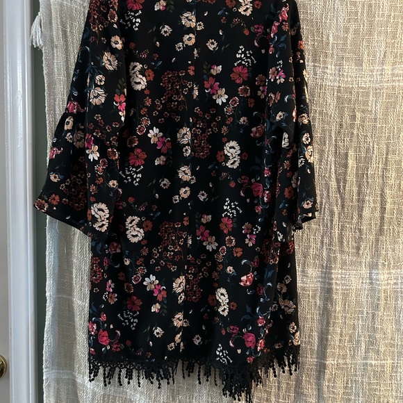 Floral cardigan with fringe - Picture 6 of 7